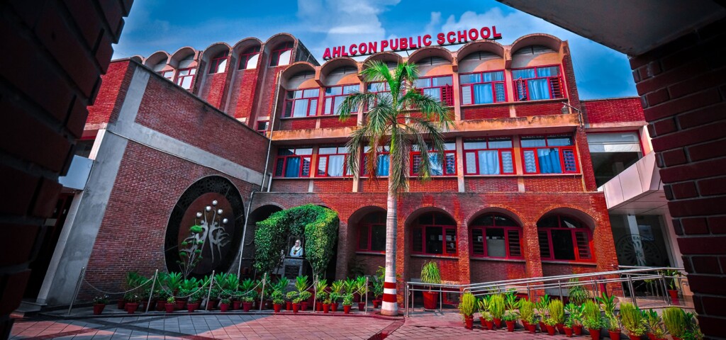 20 Best Schools In East Delhi 2025 26 Fee Admission Review Yellow 