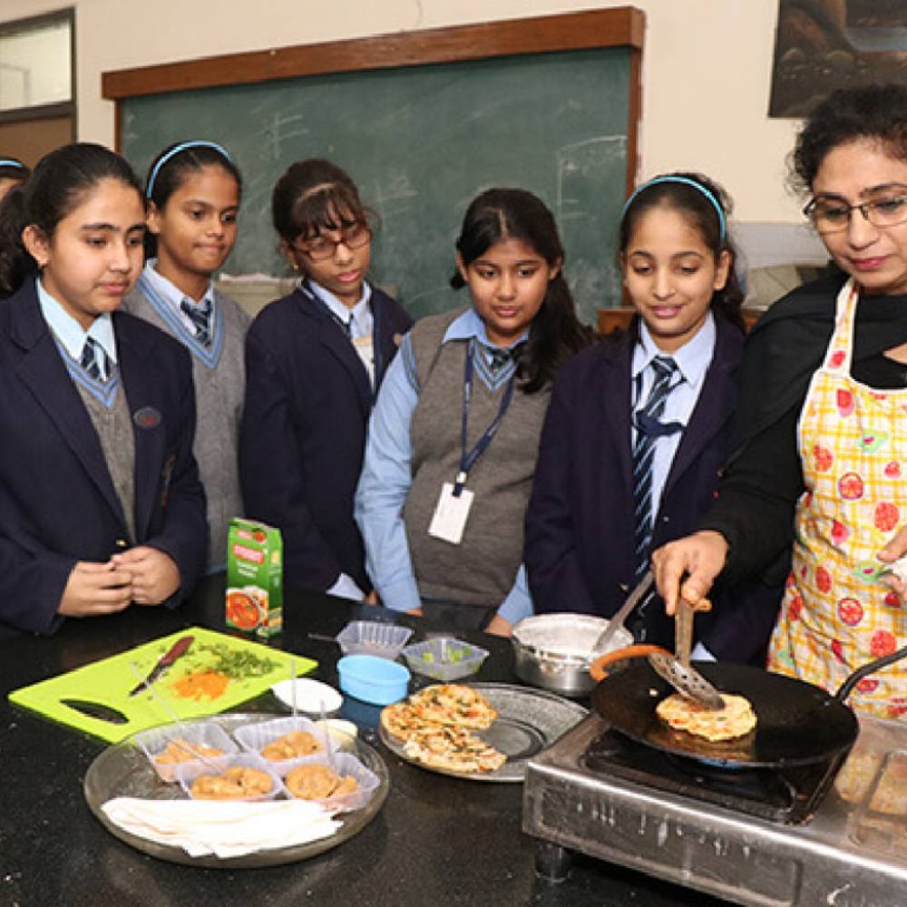 Facilities And Infrastructure Cambridge School Noida